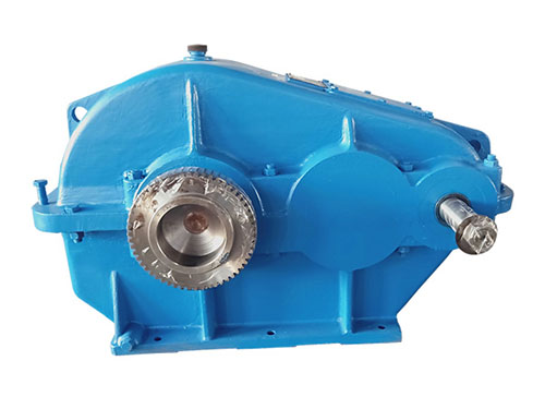 ZQ，ZQD,ZQH，JZQ圓柱齒輪減速機